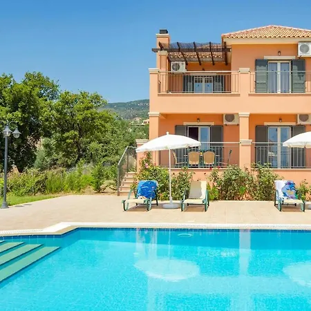 Athina Lourdas Kefalonia * Trapezaki (Kefalonia)